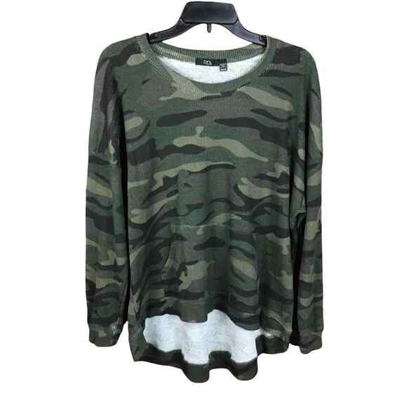 RDI Womens Medium Camo Thermal Top Hi-Low Hem Kangaroo Pocket Green NWOT - Picture 4 of 14